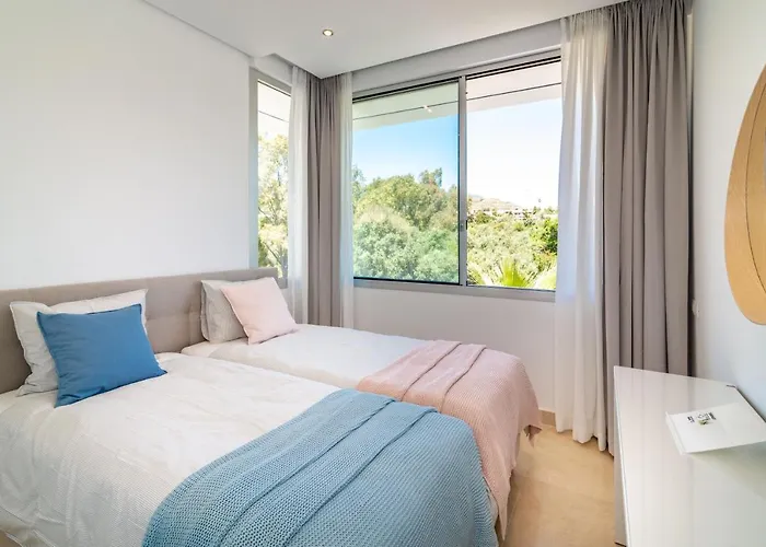 Casa Views - La De *